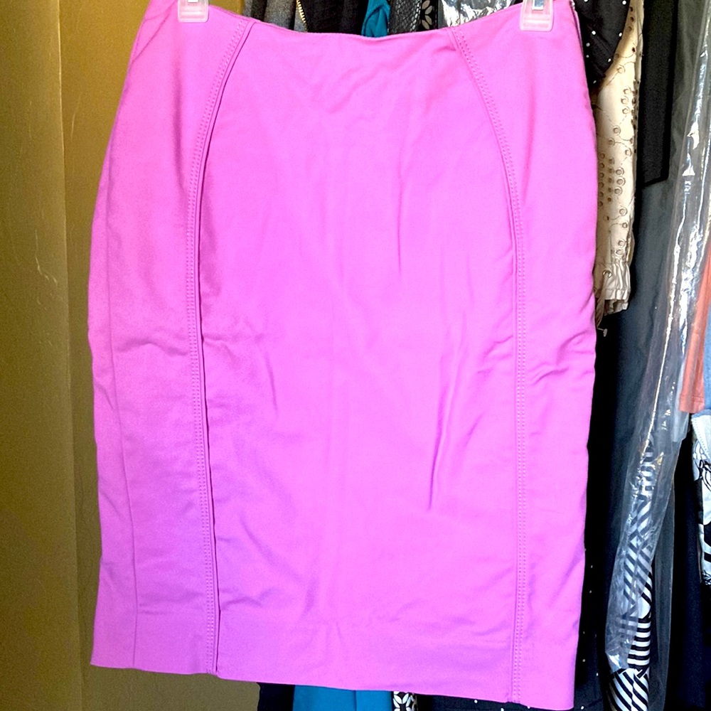 Excellent like new pencil skirt White House black market